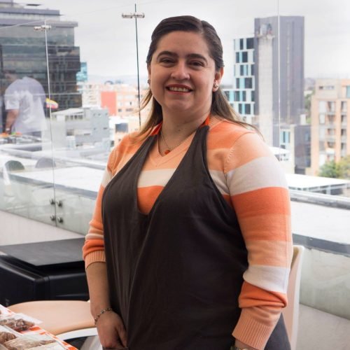 43703414_1860840287296944_972623686668386304_n