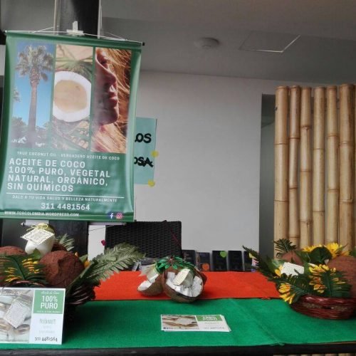 43704643_1860784637302509_8147587693912522752_n